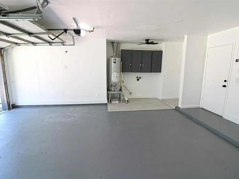 9211 Blankenship Dr — Photo 21