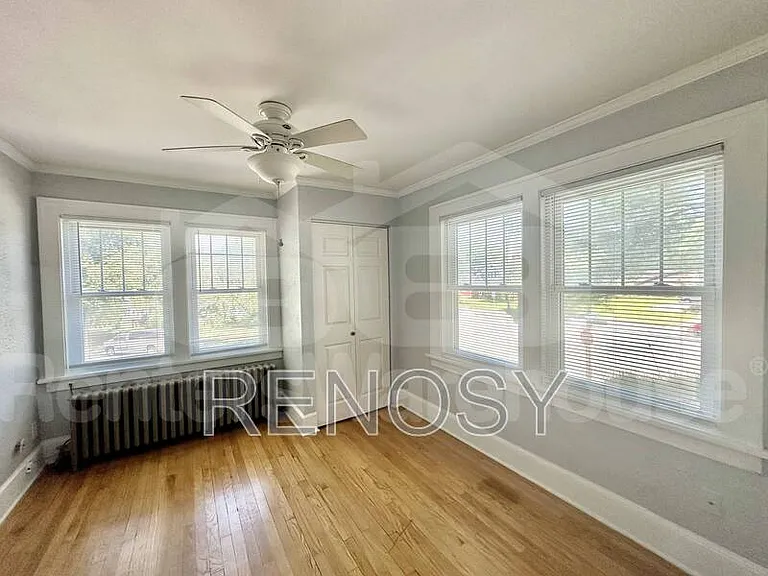 2300 Beaver Ave #4 — Photo 9