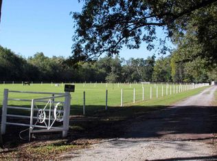 427 E J Rd, Gonzales, LA 70737