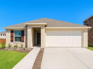 353 Fire Rock Dr, Royse City, TX 75189