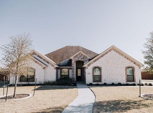 111 Ralynn Dr, Lorena, TX 76655