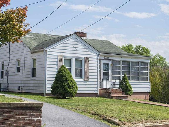 4th image of 310 Sunrise Ave