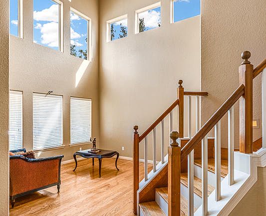 5th image of 6528 Calle Bonita Ln