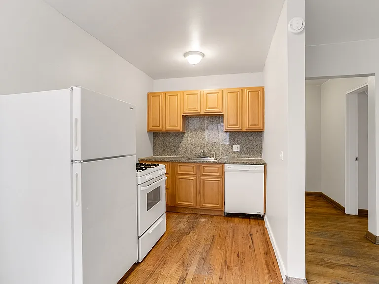 2085 S Josephine St — Photo 47