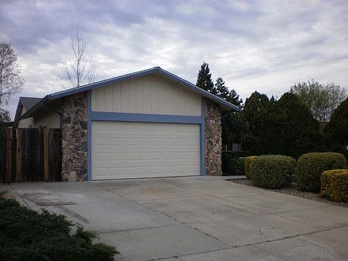 2nd image of 3308 Barmouth Dr