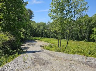 White Oak St, Jamestown, TN 38556