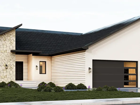 6304 11th Ave, Kearney, NE 68845