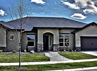 9790 W Golden Rain St, Star, ID 83669