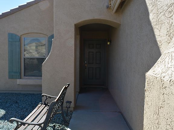 2nd image of 43811 W Elizabeth Avenue