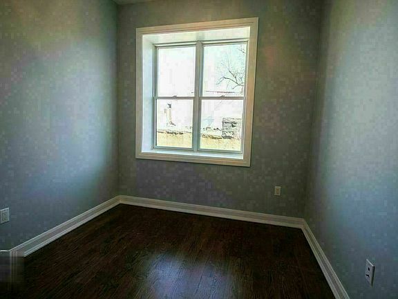 3rd image of 649 Marcy Ave APT 2