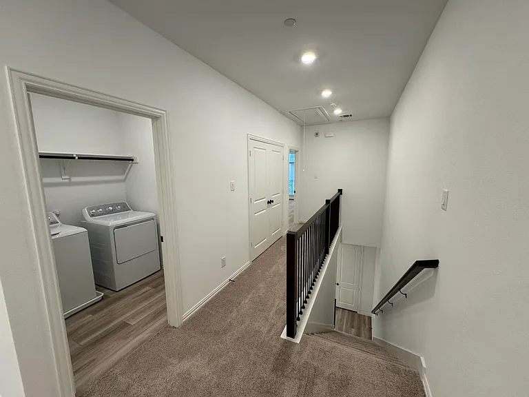 1289 Doris May Dr — Photo 18