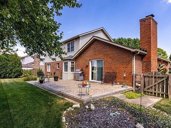 3rd image of 7413 Preakness Ln