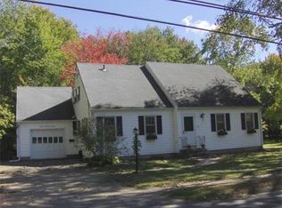 131 Chestnut St, Northampton, MA 01062