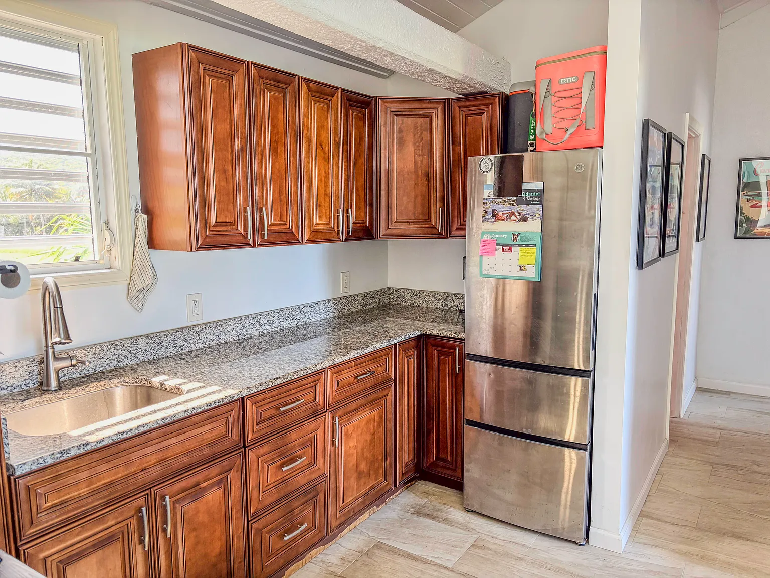 2 bed, $2,000 — Photo 2