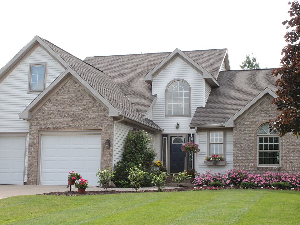 1st image of 2673 Meadow Dr