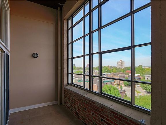 5th image of 611 N Park Ave APT 510