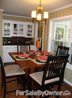Breakfast Room