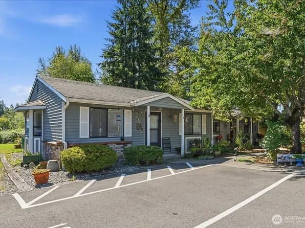 406 E Pioneer Street #D, Granite Falls, WA 98252