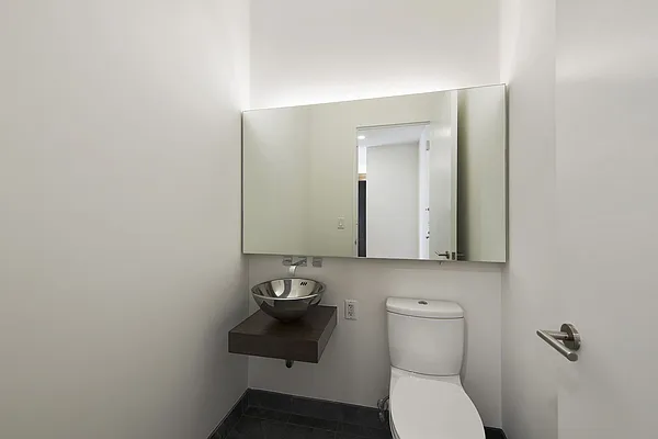 Rented by Elite View Realty Inc | media 10