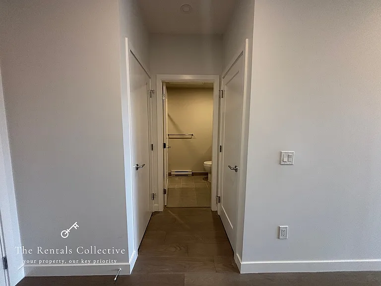 5398 207th St #B2 — Photo 12