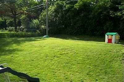5th image of 113 Ireland Ave