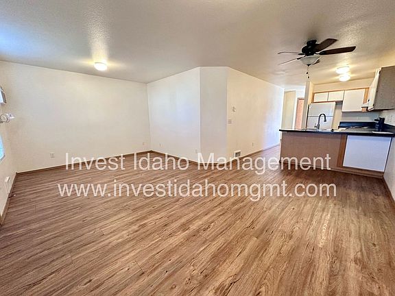 2nd image of 1656 S Barlow Ln APT 104