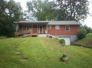 762 Bryan Rd, Rutledge, TN 37861