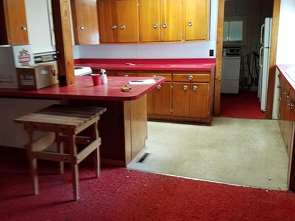 5th image of 15502 Jewel Ave