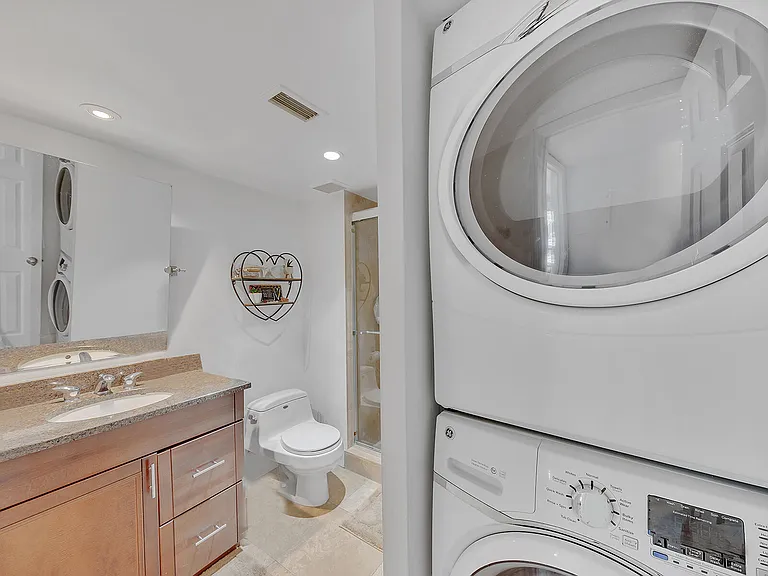 359 Lakeview Dr #102 — Photo 13