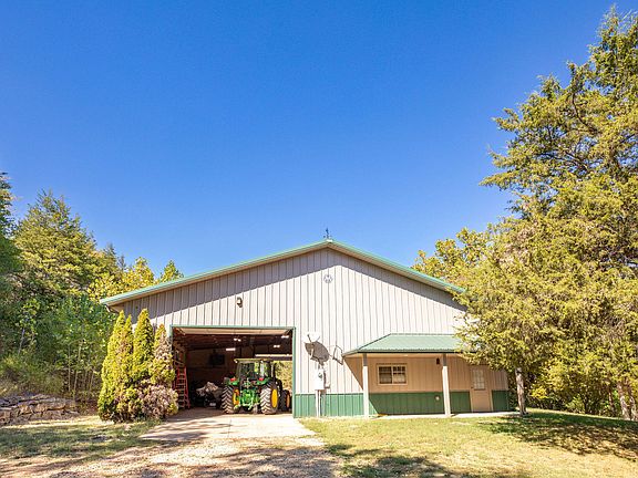 5th image of 903 Reno Springs Road
