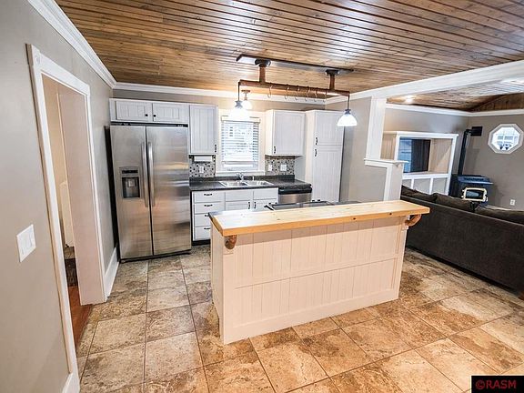 5th image of 518 Park Ln