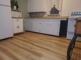 845 Margie Tewmey Rd, Magnolia Beach, TX 77979