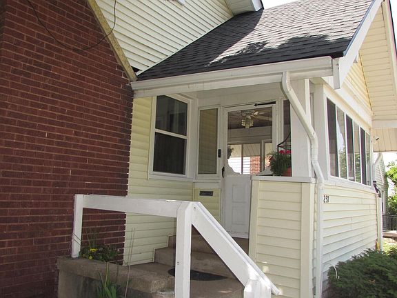 5th image of 2257 Wyoming Ave SW