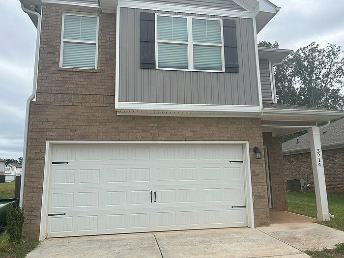 1st image of 3214 Northfield Ln