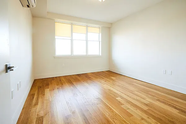 Rented by Lodger Corp | media 21