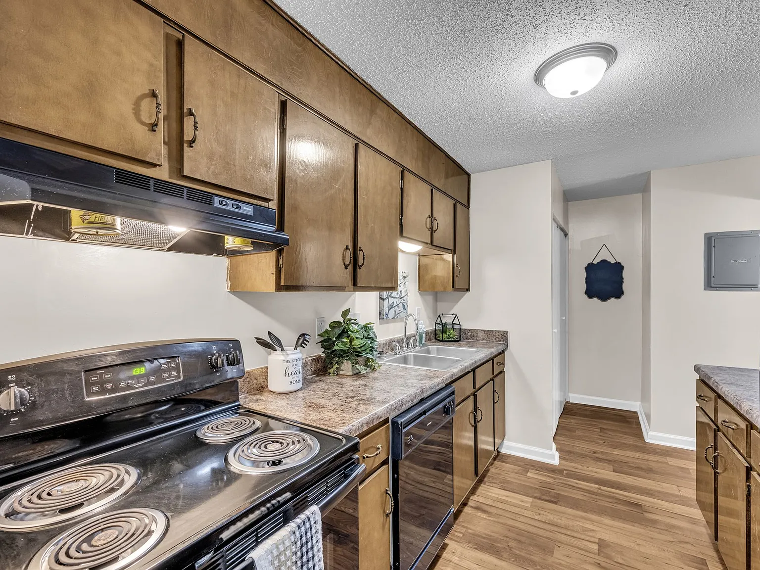 Aspen Village Apartment Homes — Photo 3