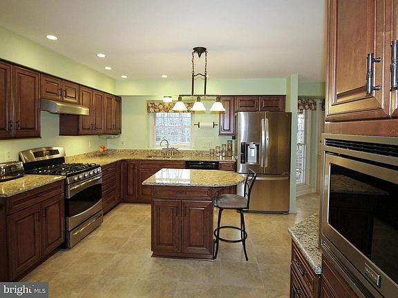 4th image of 13803 Laurel Rock Ct