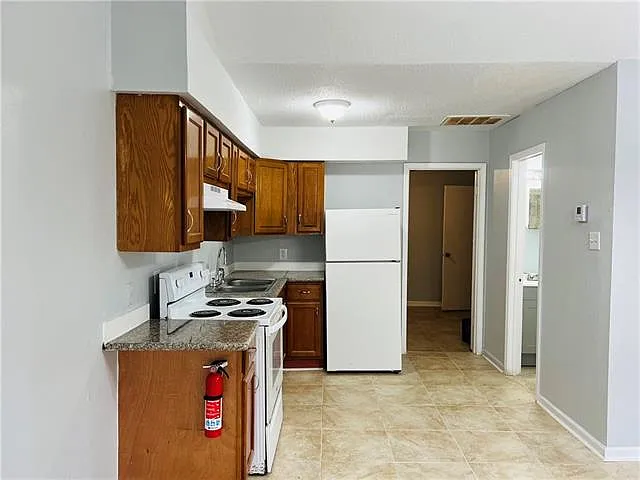 7841 Symmes Ave #4 — Photo 6