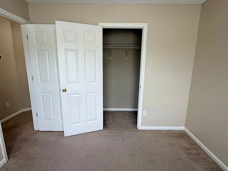 3008 Ginny Dr — Photo 14