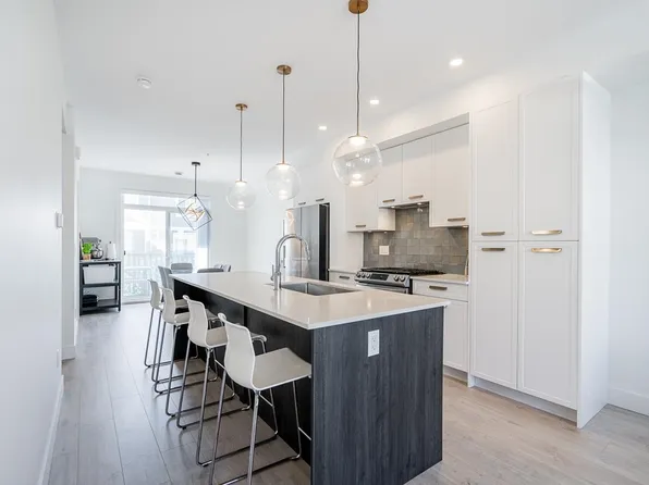 20680 76b Ave #45, Langley, BC V2Y 4L2