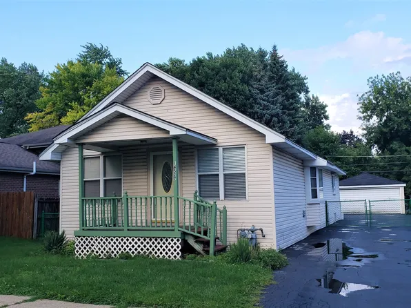 14527 Spaulding Ave, Midlothian, IL 60445