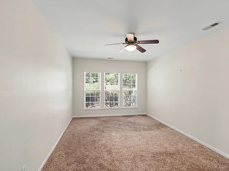 9009 Smokey Hill Ln — Photo 22