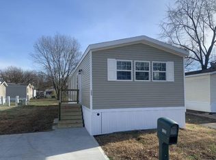 1525 Everest Ln, Indianapolis, IN 46234