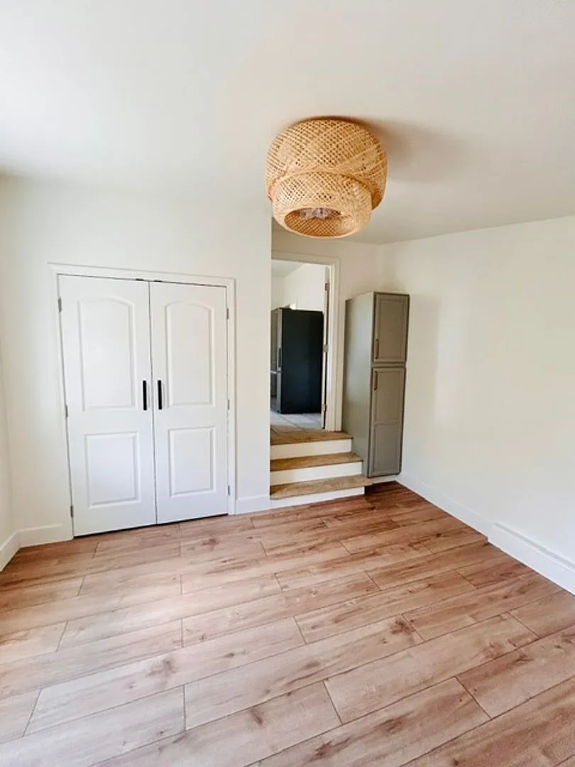 1 bed, 1.0 bath, 764 sqft, $1,300 — Photo 4