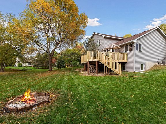 3rd image of 516 Weston Hills Pl