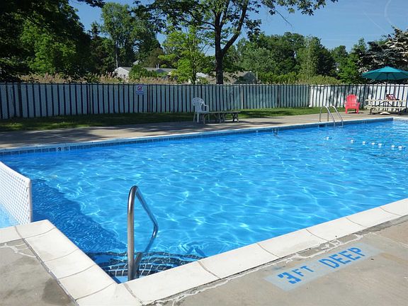 5th image of 59 Patterson Village Ct