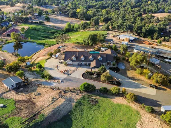5875 Sycamore Hill Rd, Newcastle, CA 95658