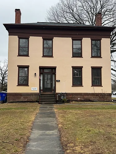 276 Main St Photo 1