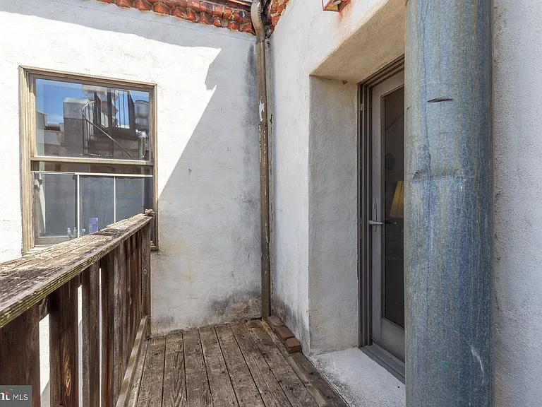 540 N 4th St #E — Photo 7