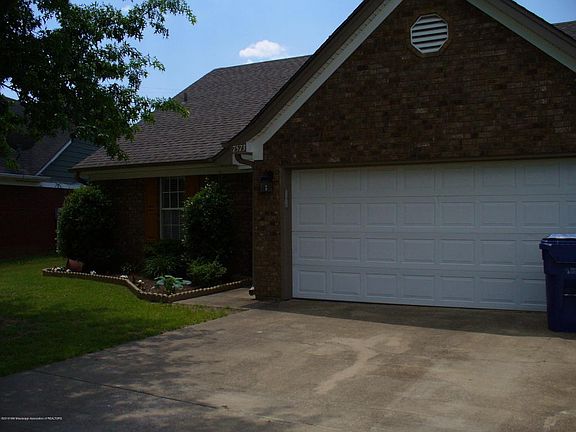 2nd image of 7573 Caitlynn Cir W